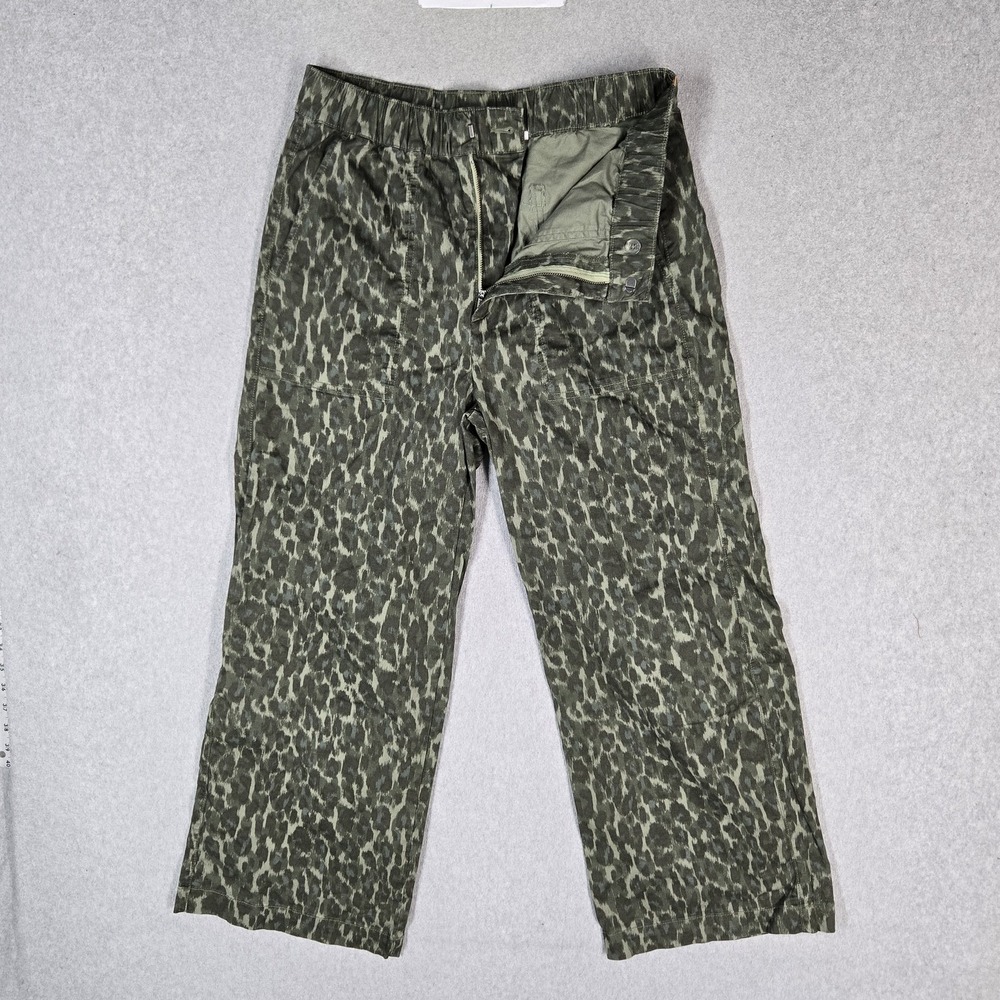 Gap Women Pants M Green Animal Print Easy Wide Leg 26" Inseam Stretch
